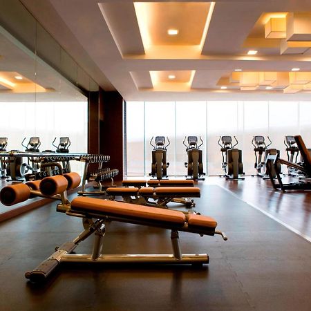 Hong Kong Skycity Marriott Hotel Facilități foto The gym at the hotel