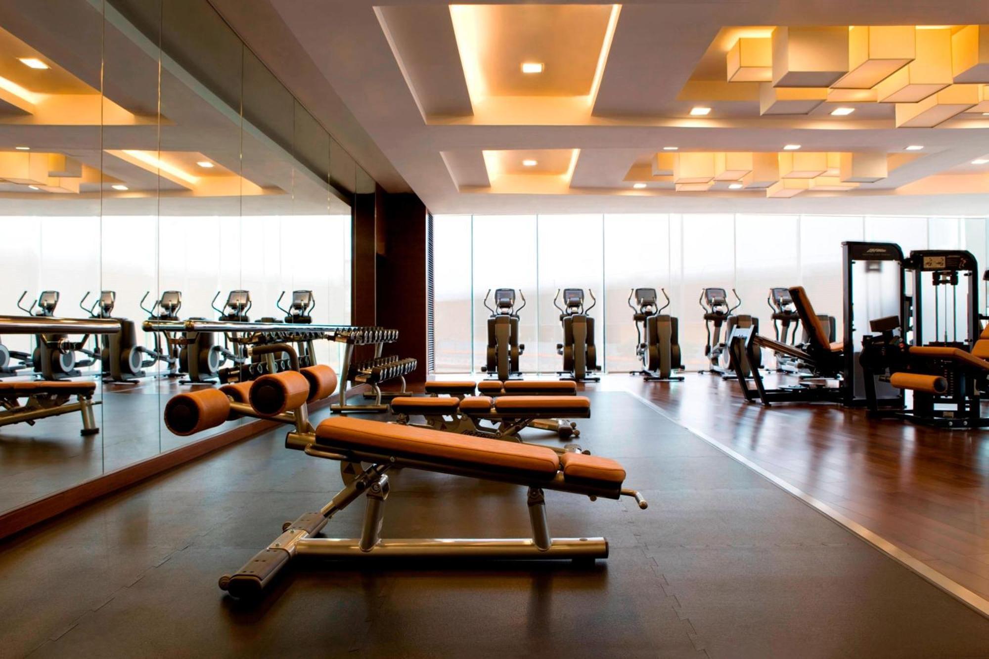 Hong Kong Skycity Marriott Hotel Facilități foto The gym at the hotel